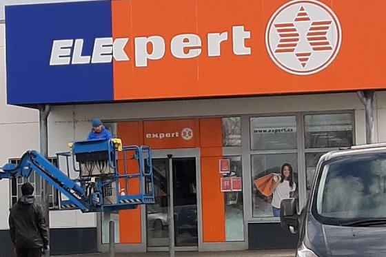 /media/16381/electro-world-regranding-k-b_01