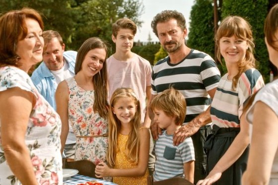 /media/13999/zeny-v-behu