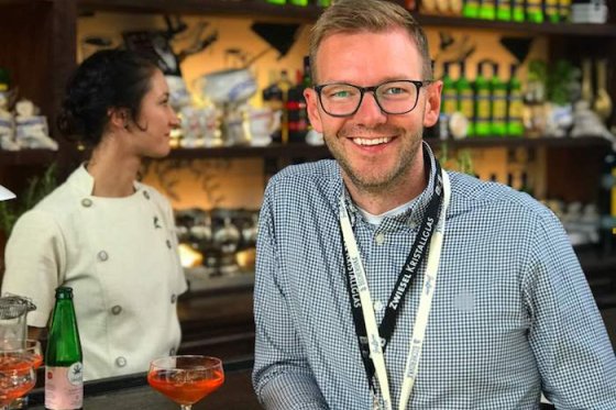 /media/15855/jakub-loos_becherovka