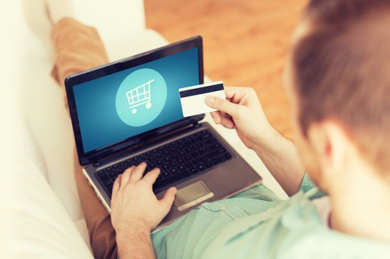 /media/12664/onlineshopping_shutterstock