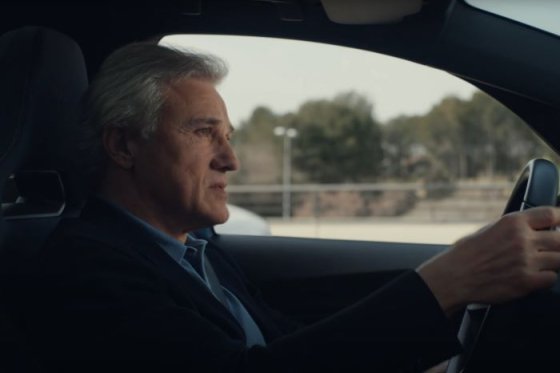 /media/g53hsuad/hlavní-tváří-nové-kampaně-společnosti-e-on-je-oscarový-herec-christoph-waltz