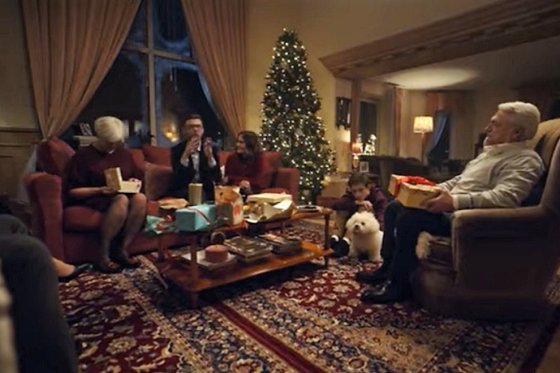 /media/19192/celio_kampaň-be-normal_1