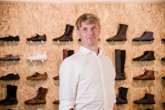 /media/laflfpmy/lukáš-klimpera-fyzioterapeut-a-zakladatel-ahinsa-shoes-9