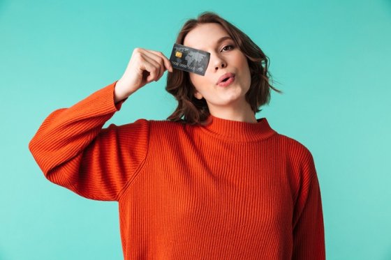 /media/13310/shutterstock_platba_kartou