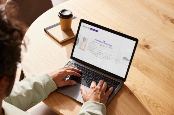 /media/26713/glami_aiasistentka