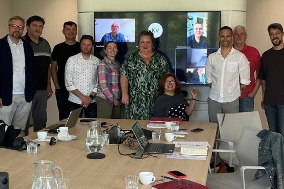 /media/abdhzng0/effectix