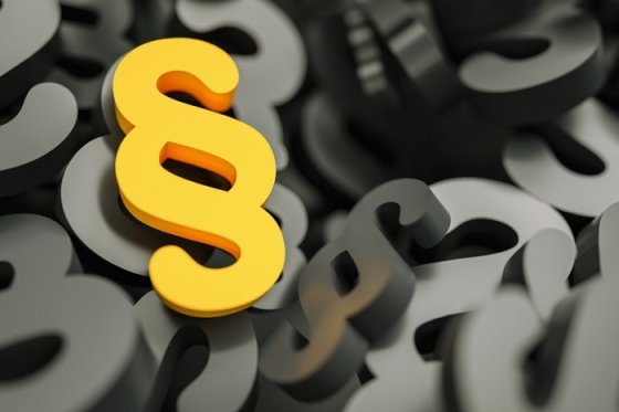 /media/11160/pravo_shutterstock