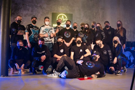 /media/17256/semtex-a-brute