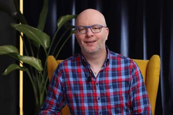 /media/afydym43/rene-kekely