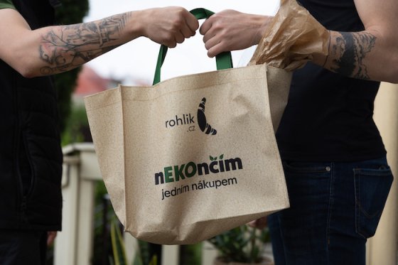 /media/26399/rohlik_taška