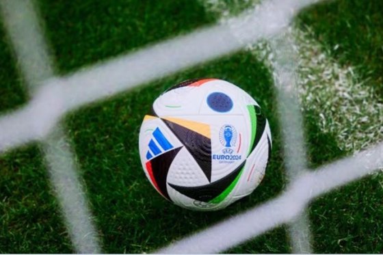 /media/sefd1h1h/euro-2024_uefa_zdroj_adidas_uefa