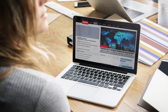 /media/3zcev5ef/online-news_freepik