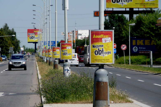 /media/11497/reklama-na-lampach_buldog