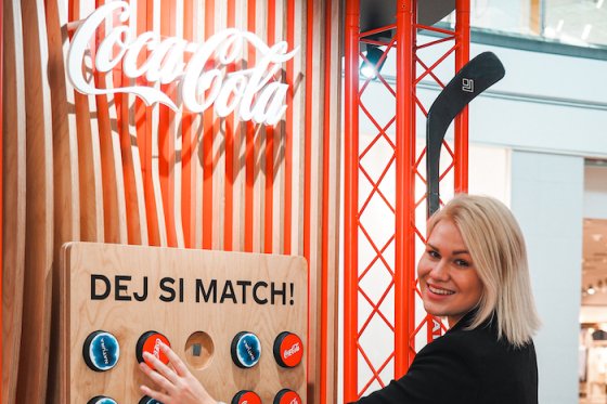 /media/x0jafvsx/galerieharfa_cocacola