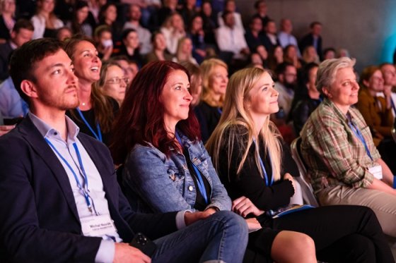 /media/3f3f0r2f/communication-summit_zdroj-archiv-blue-events