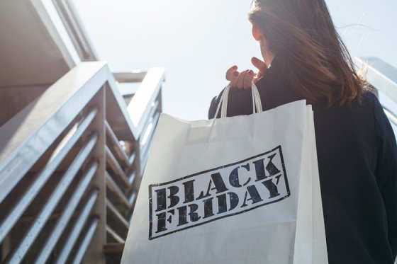 /media/10998/blackfriday_shutterstock