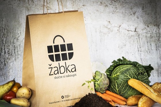 /media/12622/žabka-a-bolt