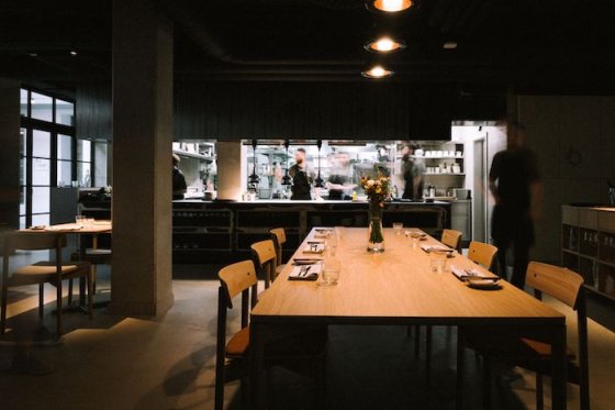 /media/25406/interier_restaurace_alma_min