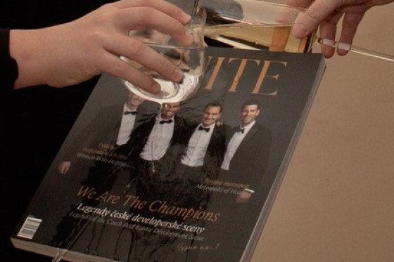 /media/5grd45ea/suite