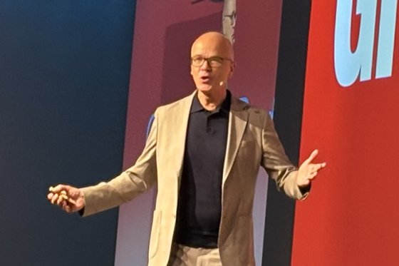 /media/jokjg2km/thomas-barta-brand-management_slider