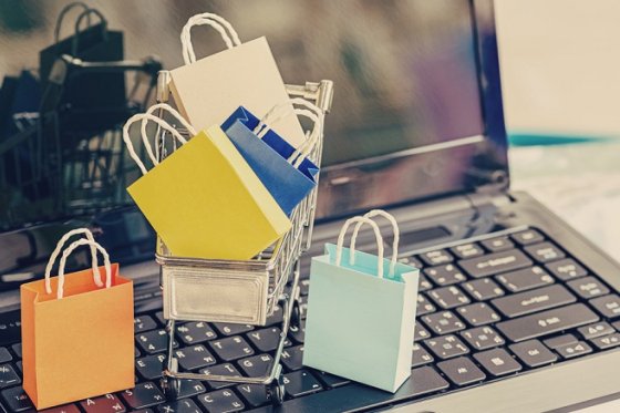 /media/9111/shutterstock_online_nákupy_1