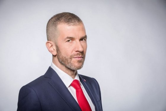 /media/19956/jakun-zelezny