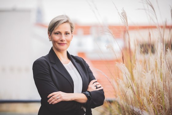 /media/ix0pa2ml/air-bank_alžběta-honsová