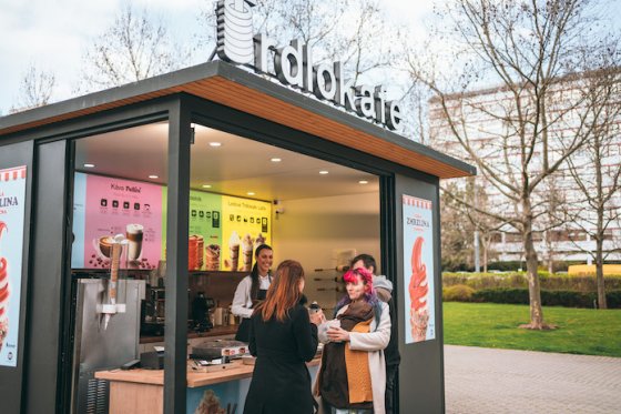 /media/yx5nqxk3/trdlokafe_outside