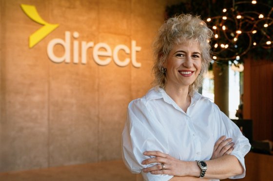 /media/2hoh3xxd/laureen_hollge_3000px_janhromadko-1000