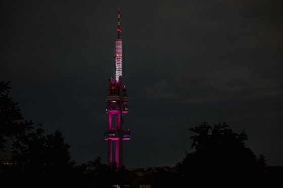 /media/2cpblnjx/zizkovska-vez_e-lauder