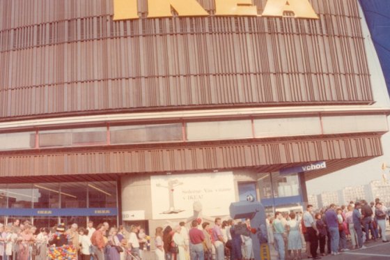 /media/18008/ikea_dbk_otevreni_1991