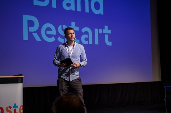 /media/23976/brand-restart-3