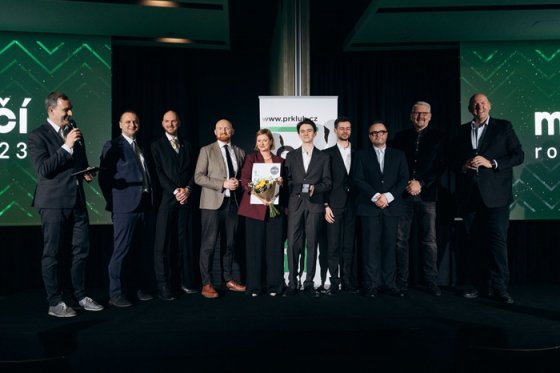 /media/1imoqrzb/mluvci-roku