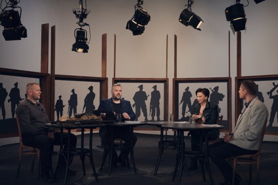 /media/qeko4wdf/historie-cs-česká-televize_2