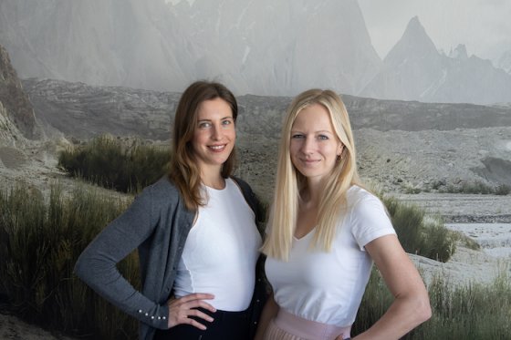 /media/yvoc2ez2/marketup_zleva-sára-škvorová-a-silvie-kaderka