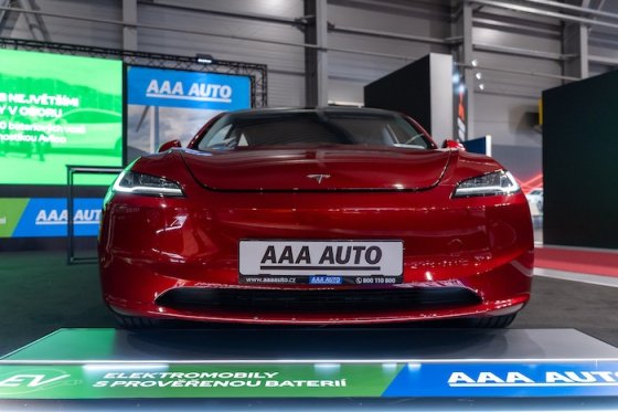 /media/bhhje0we/aaaauto