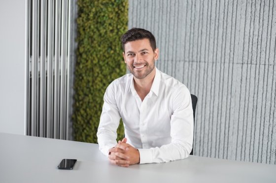 /media/25325/peter_menky_top