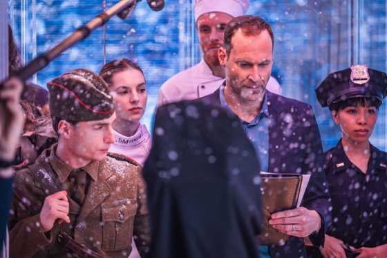 /media/lrxltn2t/oneplay-foto-z-natáčení_hes-a-čech