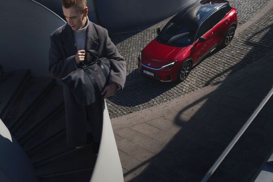 /media/rzmppnar/jan-černý-a-jeho-taška-pro-lexus