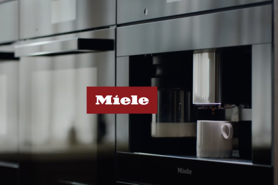 /media/tgrlsosy/miele_125let