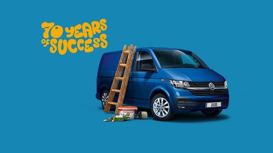 /media/13825/vw_tr70let_1920x1080px_0720_hl_modry_new