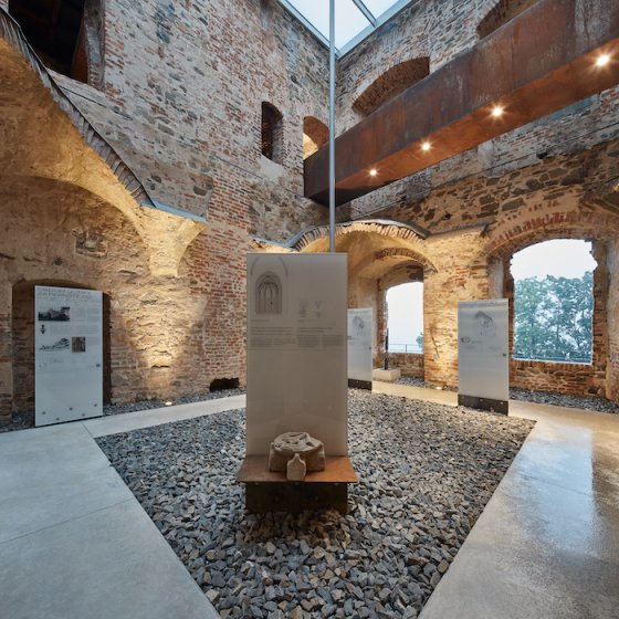 /media/21908/helfštýn-06