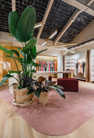 /media/22597/vermontstore_6