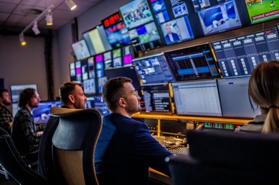 /media/m4pnqlm4/tn-live_studio-3