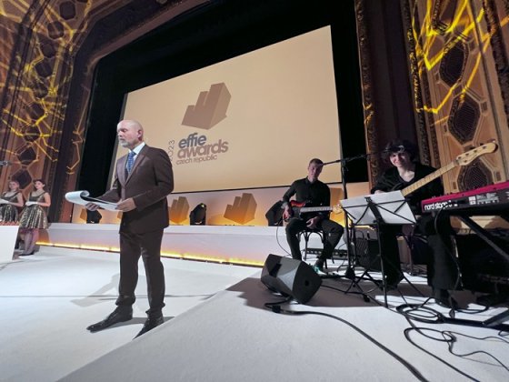 /media/26606/effie_5