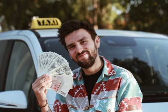 /media/nehd0inj/prima-cool_taxi