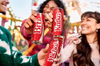 /media/upxjurjc/shareacocacola_image_iii