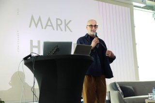 /media/24627/omniconnect_mark-holden