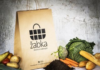 /media/12622/žabka-a-bolt