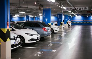 /media/14348/westfield_chodov_parkoviště